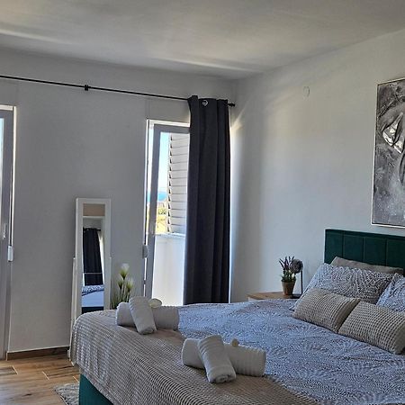 Apartman Nella With Sea Wiew Задар Экстерьер фото